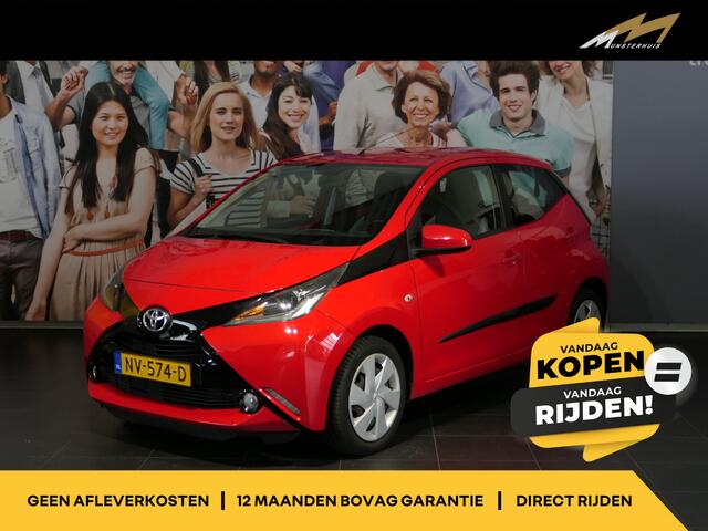 Toyota AYGO 1.0 VVT-i x-play - Camera - Airco - Bluetooth
