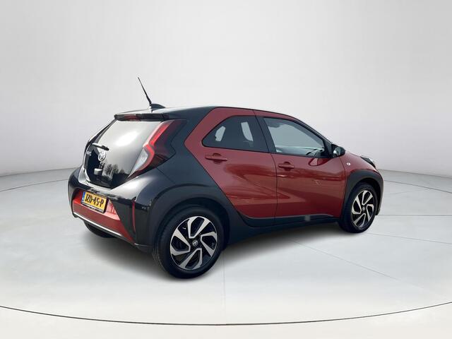 Toyota AYGO X 1.0 VVT-i MT Pulse | Carplay | Airconditioning | Stoelverwarming | Licht metalen velgen |
