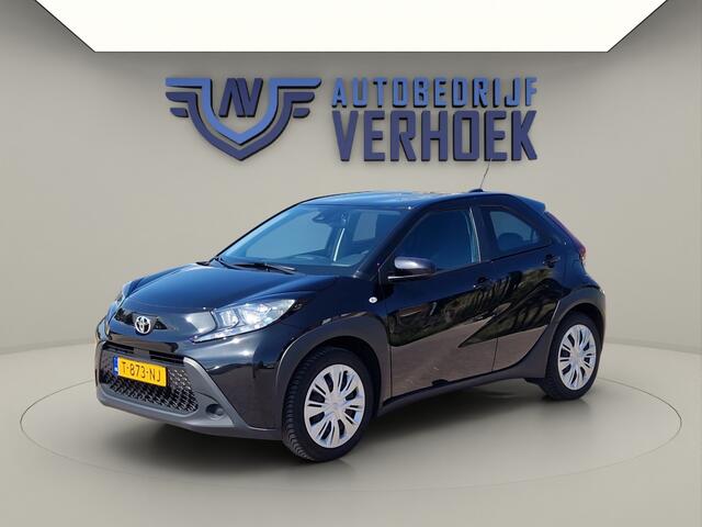Toyota AYGO X 1.0 VVT-i MT Play NL Auto - All Season Banden - Carplay