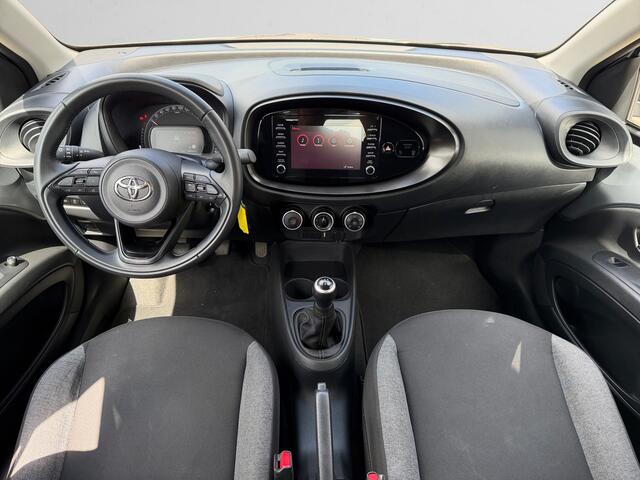 Toyota AYGO X 1.0 VVT-i MT Play+ NAP 38dkm, Camera, Led, Carplay, Android Auto, Adaptive Cruise