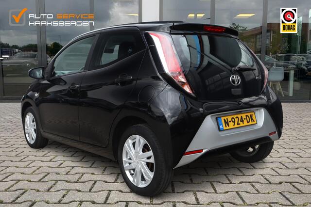 Toyota AYGO 1.0 VVT-i x | Camera | Lichtmetaal |