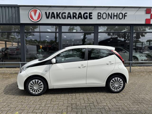 Toyota AYGO 1.0 VVT-i x-play limited CAMERA-LED-AIRCO