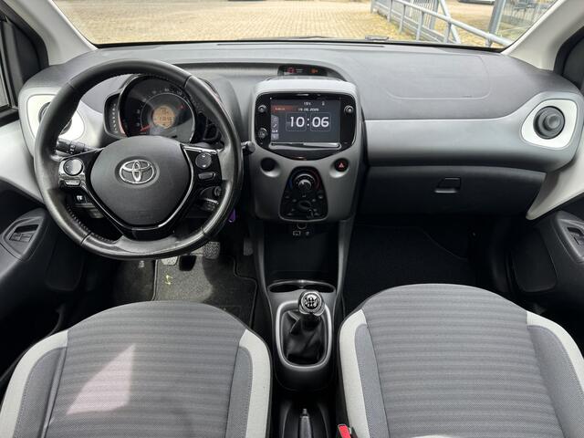 Toyota AYGO 1.0 VVT-i x-play limited CAMERA-LED-AIRCO