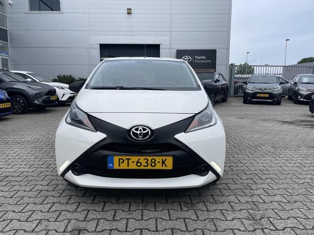Toyota AYGO 1.0 VVT-i x-fun