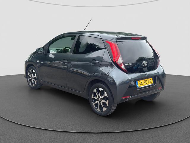Toyota AYGO 1.0 VVT-i X-First | LMV | Apple Carplay