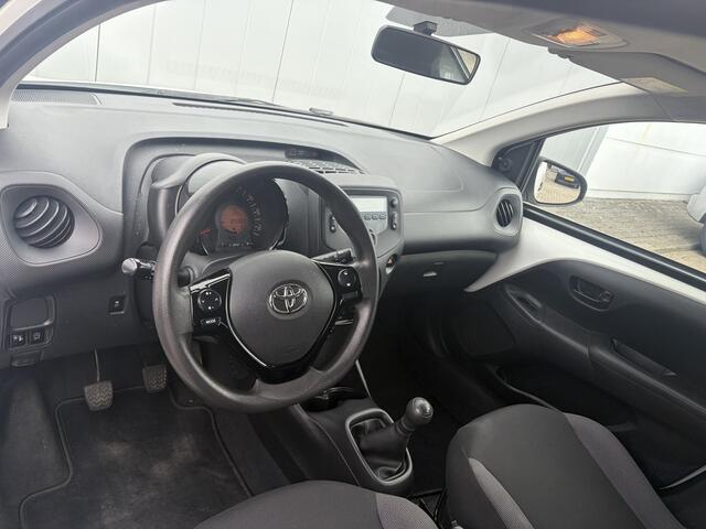 Toyota AYGO 1.0 VVT-i X-Fun NL Auto Dealer Onderhouden Airco Bluetooth