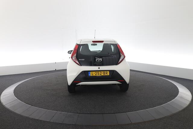 Toyota AYGO 1.0 VVT-i x-fun