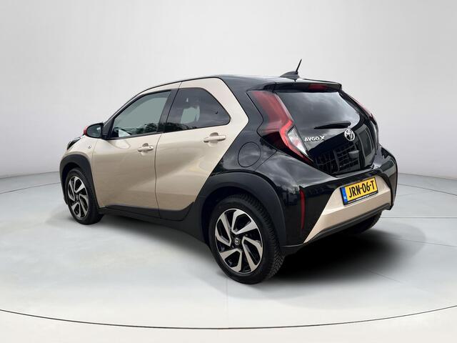 Toyota AYGO X 1.0 VVT-i S-CVT Pulse | Airconditioning | Stoelverwarming | Licht metalen velgen | Bi-tone exterieur |