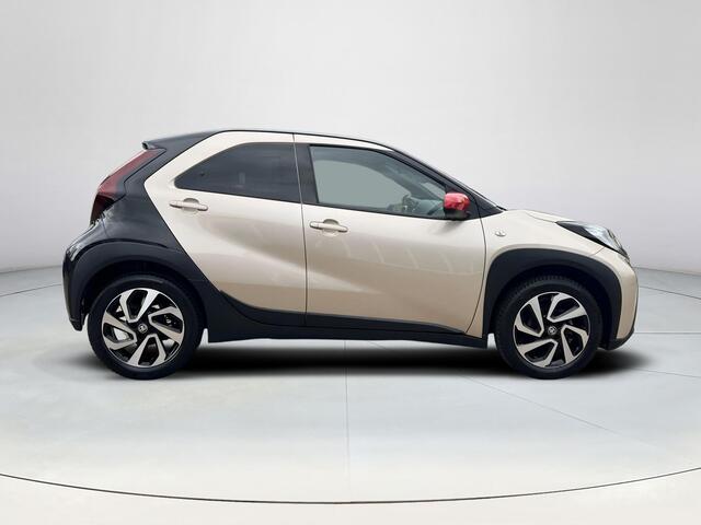 Toyota AYGO X 1.0 VVT-i S-CVT Pulse | Airconditioning | Stoelverwarming | Licht metalen velgen | Bi-tone exterieur |