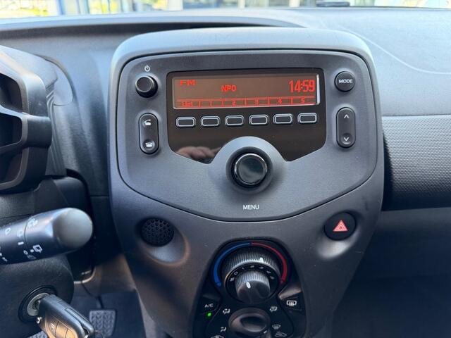 Toyota AYGO 1.0 VVT-I X-FUN AIRCO