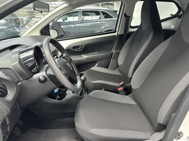 Toyota AYGO 1.0 VVT-i x-fun