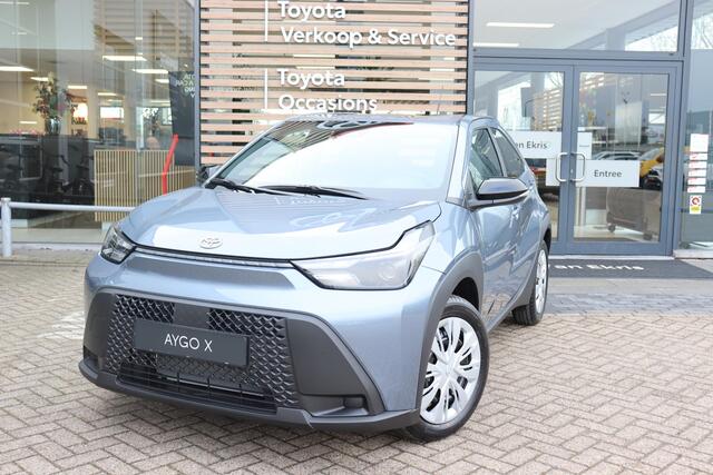 Toyota AYGO X Hybrid 115 Play Nieuw en in juni leverbaar met ¤1.500,- inruilpremie!!