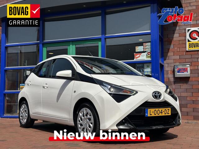 Toyota AYGO 1.0 VVT-i x-play limited | Airco | Camera | AppleCarplay/Android Auto