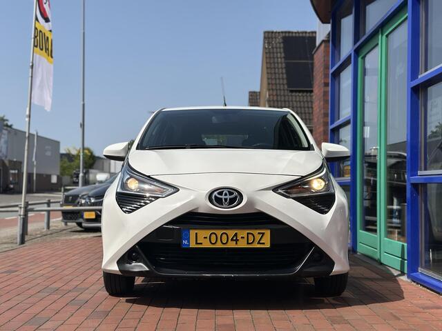 Toyota AYGO 1.0 VVT-i x-play limited | Airco | Camera | AppleCarplay/Android Auto