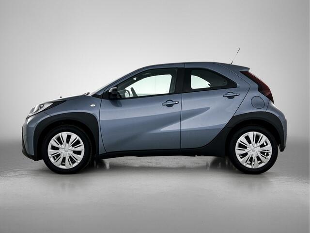 Toyota AYGO X 1.0 VVT-i MT Play