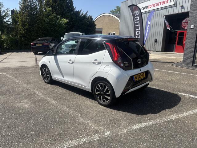 Toyota AYGO 1.0 VVT-i x-cite ultimate