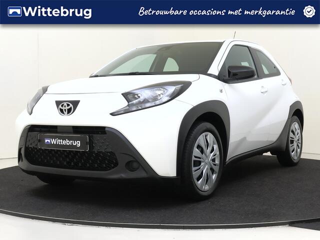 Toyota AYGO X 1.0 VVT-i MT Play