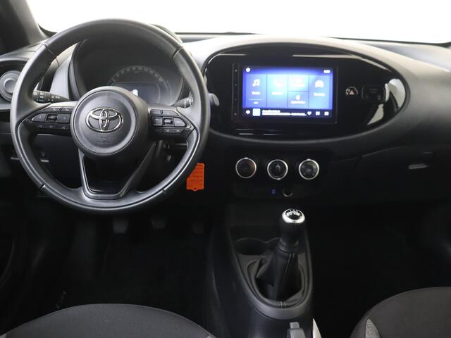 Toyota AYGO X 1.0 VVT-i MT Play