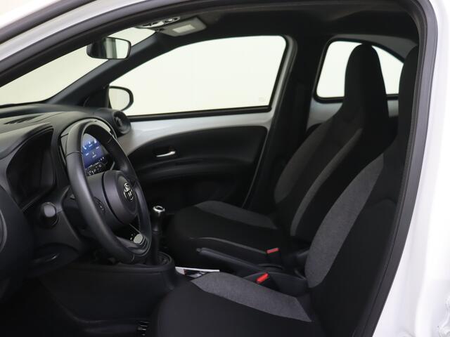 Toyota AYGO X 1.0 VVT-i MT Play