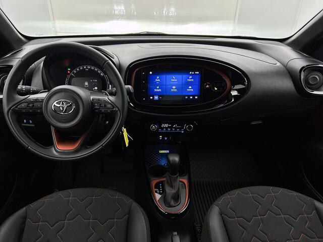 Toyota AYGO X 1.0 VVT-i S-CVT Envy | Parkeersensoren V+A | Stoelverwarming Onderweg-naar-dealer