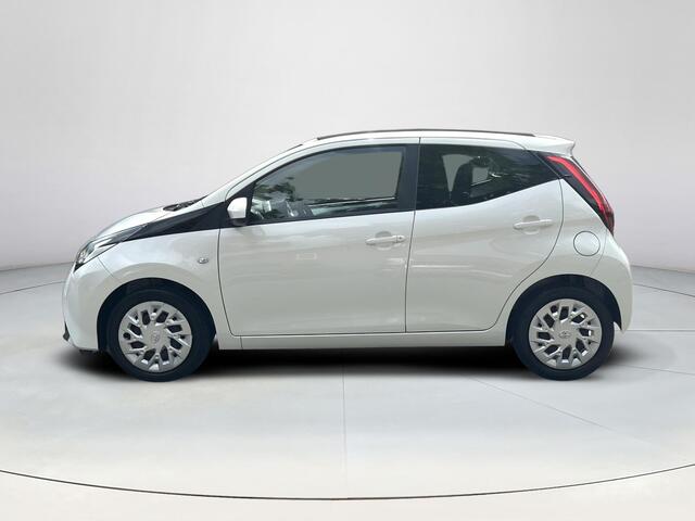 Toyota AYGO 1.0 VVT-i x-play limited