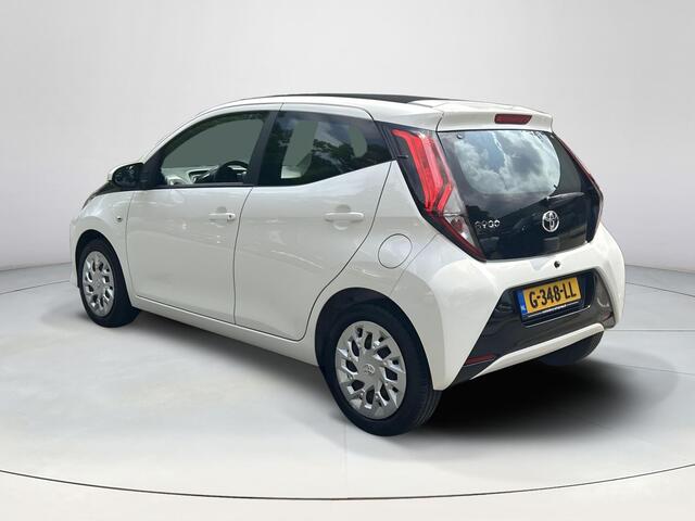 Toyota AYGO 1.0 VVT-i x-play limited