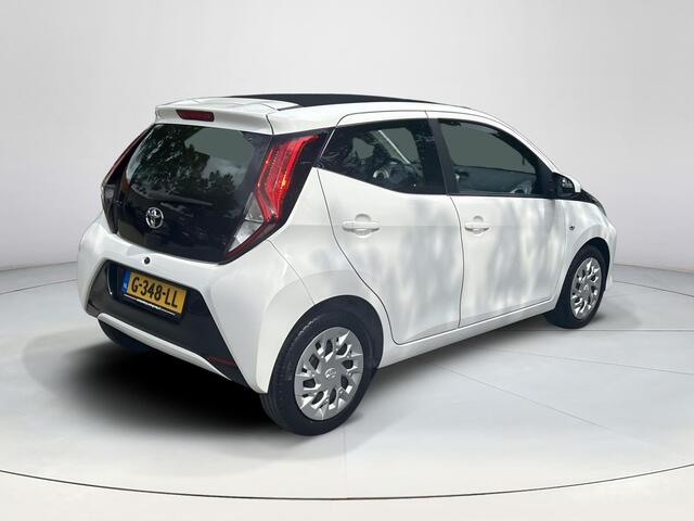 Toyota AYGO 1.0 VVT-i x-play limited