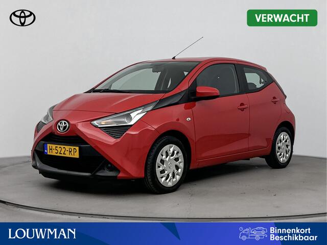 Toyota AYGO 1.0 VVT-i x-play | Airco | Apple Carplay/Android Auto | Parkeercamera | Onderweg-naar-dealer