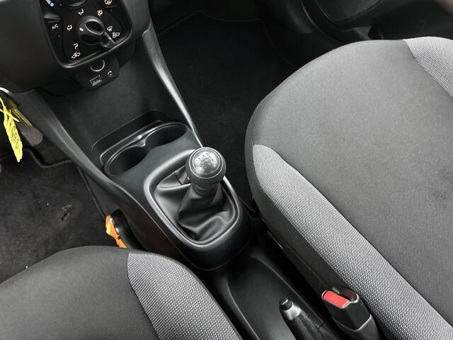Toyota AYGO 1.0 VVT-i x-fun