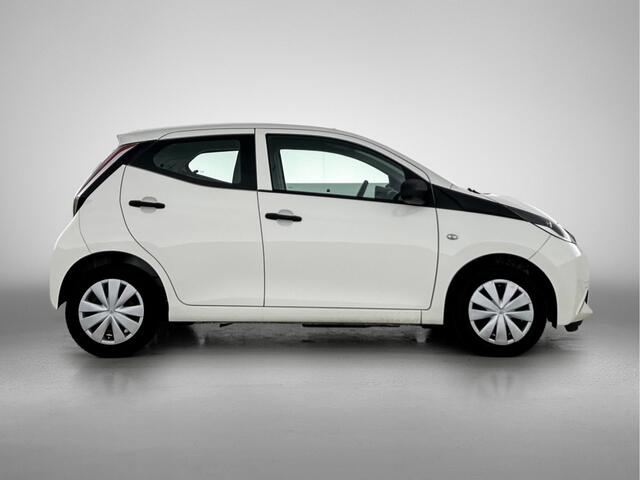 Toyota AYGO 1.0 VVT-i x-fun