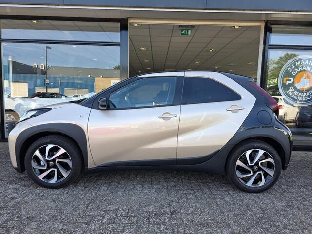 Toyota AYGO 1.0 VVT-I S-CVT ENVY