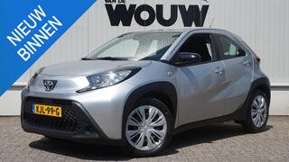 toyota-aygo-x-1.0-vvt-i-mt-play-app