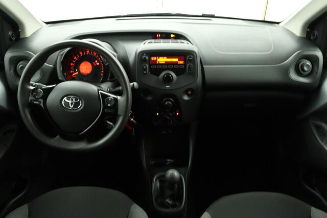 Toyota AYGO 1.0 VVT-i x-fun | Airco | Centrale deurvergrendeling | Radio | Bluetooth |