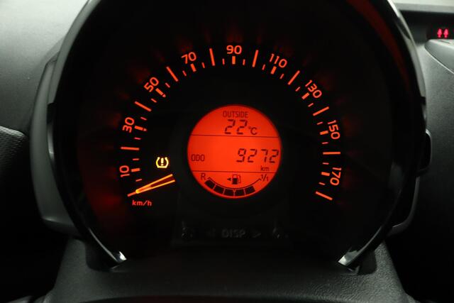Toyota AYGO 1.0 VVT-i x-fun | Airco | Centrale deurvergrendeling | Radio | Bluetooth |