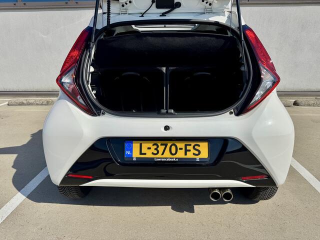 Toyota AYGO 1.0 VVT-i x-joy cabrio | Prijs op aanvraag, wordt verw. | Deal. ond. | Apple-Android | LM 16"| ACC Clima. | % Bovag Occasion Partner %