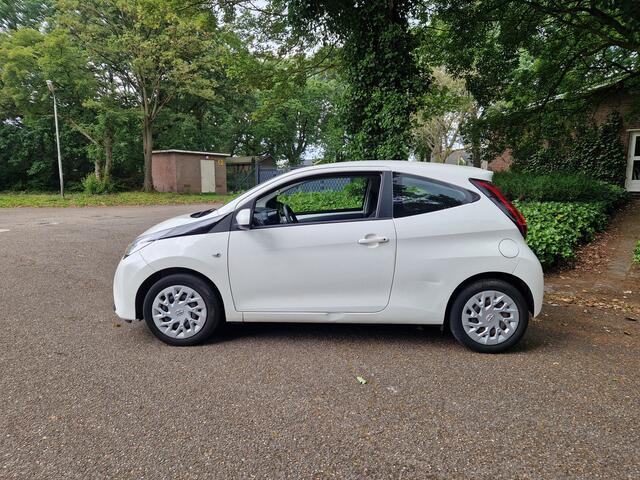 Toyota AYGO 1.0 VVT-i X-play, 1 eig., AUTOMAAT., 2019, 59912km!