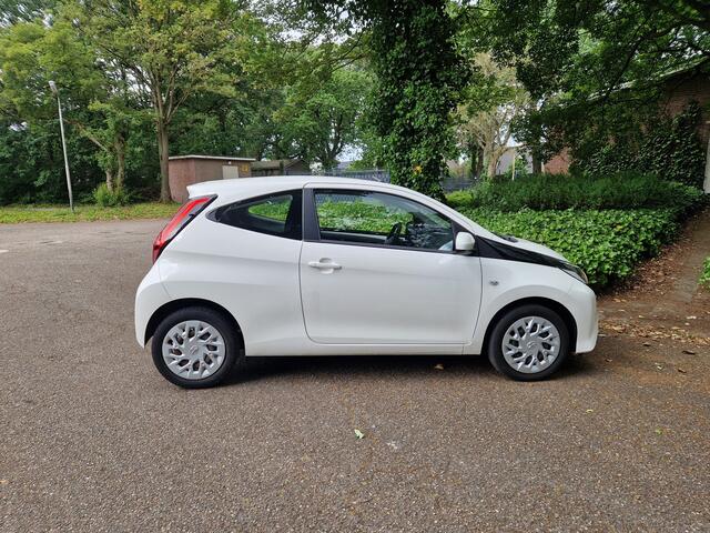 Toyota AYGO 1.0 VVT-i X-play, 1 eig., AUTOMAAT., 2019, 59912km!