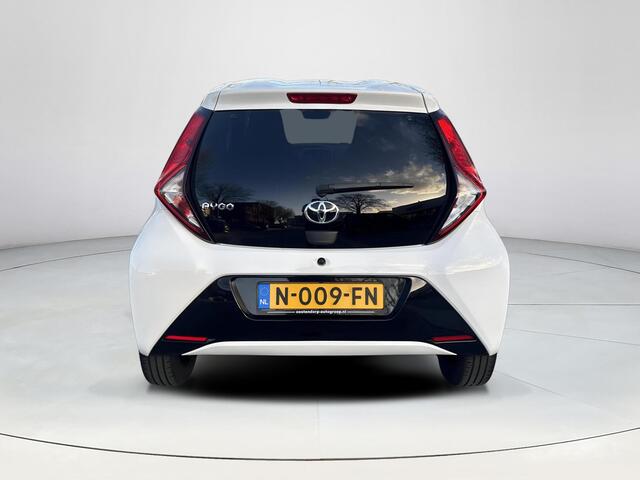 Toyota AYGO 1.0 VVT-i x-joy | 06-10141018 Voor meer informatie