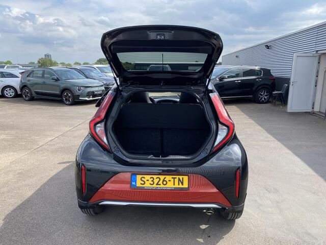 Toyota AYGO X 1.0 VVT-i S-CVT Envy AUTOMAAT Cabrio elektrisch vouwdak, Automaat, Navigatie, Apple CarPlay/Android Auto, draadloze telefoonlader, 1e eign.