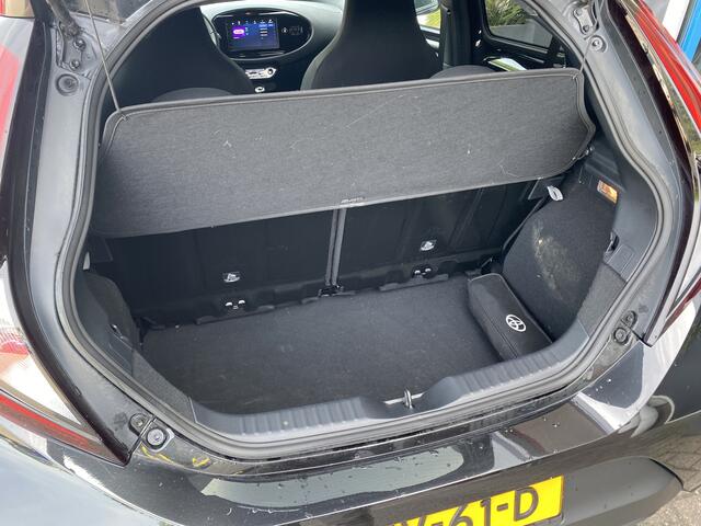 Toyota AYGO X 1.0 VVT-i MT First Limited Apple Carplay/Android auto
