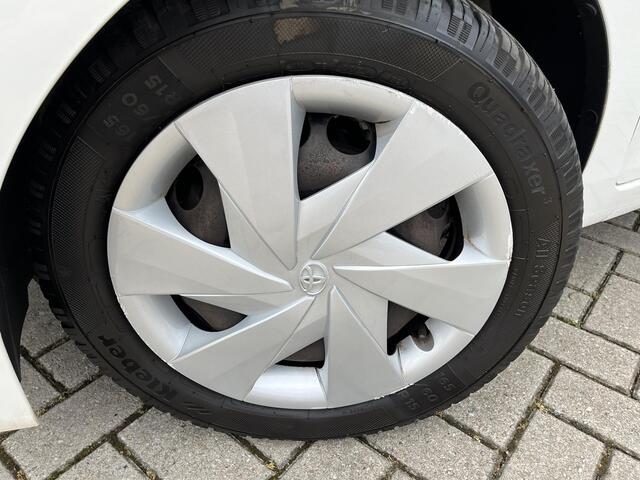 Toyota AYGO 1.0 VVT-i x-play