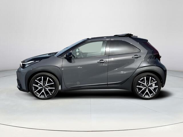 Toyota AYGO X Hybrid 115 GR Sport Cabrio pakket | Parkeersensoren | Apple CarPlay/Android auto | Stoelverwarming
