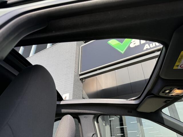Toyota AYGO X 1.0 VVT-i Autom. Cabriotop Navi Camera Keyless Pdc
