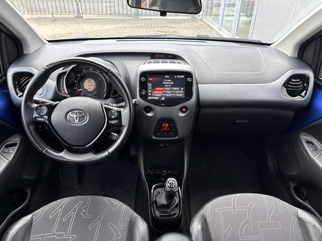 Toyota AYGO 1.0 VVT-i x-cite **KEYLESS/ SAFETY PAKKET/ CLIMATE CONTROL**