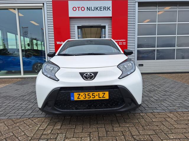 Toyota AYGO X 1.0 VVT-i MT Play