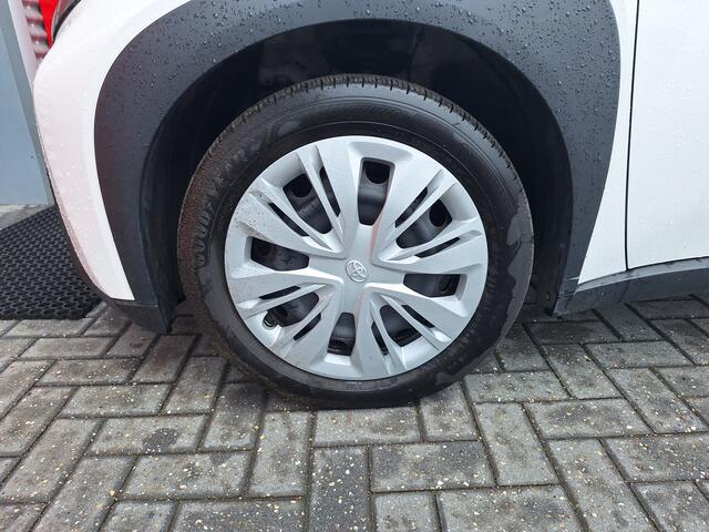 Toyota AYGO X 1.0 VVT-i MT Play