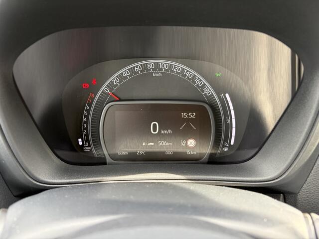 Toyota AYGO X 1.0 VVT-i MT Play | Apple CarPlay Android Auto | DAB | Elektr. r