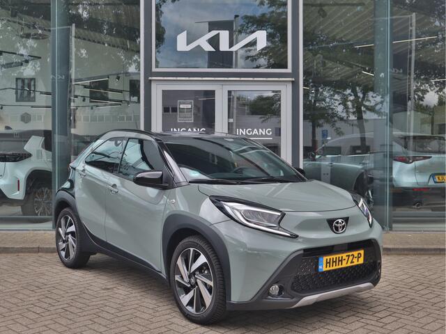Toyota AYGO X 1.0 VVT-i S-CVT Envy CVT Automaat Navigatie | Climate Control | Draadloze oplader | Two Tone