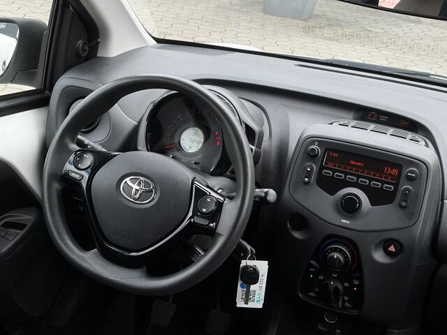 Toyota AYGO 1.0 VVT-i x-fun Bluetooth, 5-Deurs, Airco, Rijklaar met beurt & garantie!