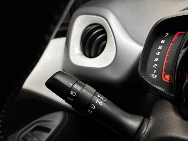 Toyota AYGO 1.0 VVTi X-Joy/Camera/Carplay/Climate-control